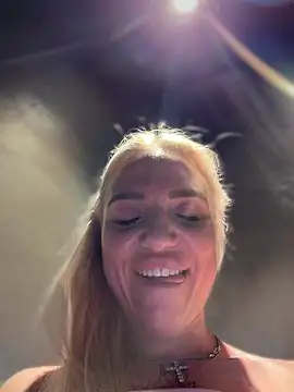 pinkstar_ Live Chatraum
