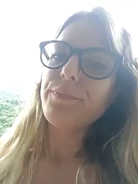 Chat ao vivo de dolcehelena993
