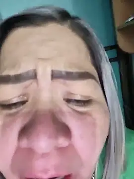 חדר צ'אט בשידור חי של Dalessa_Bigtits