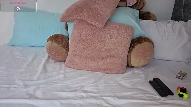 PIA_STONE Cameră chat live