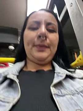 Abril_Luv чат на живо