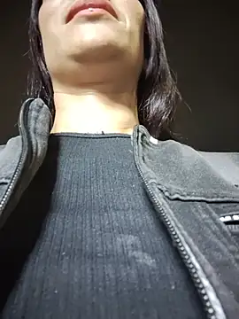 karolyne_babeeのライブチャットルーム