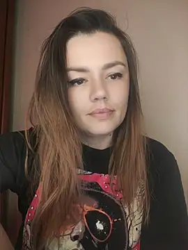 KrissSexi Adlı Modelin Canlı Sohbet Odası
