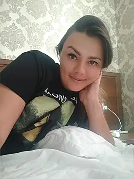 KrissSexi élő szexkamerás műsora