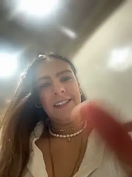Sala de chat en directo de Bianca____
