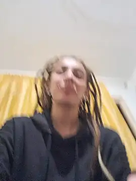 ORIANNA_BODMOD: δωμάτιο απευθείας συνομιλίας