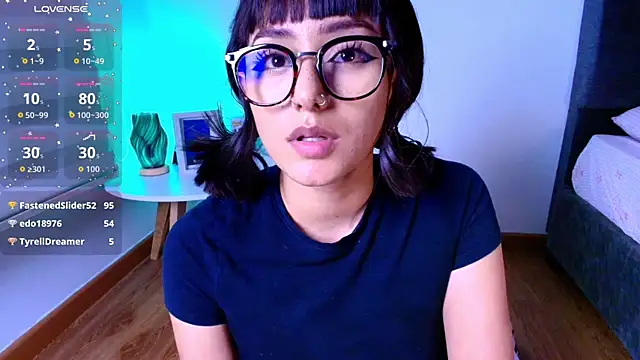 Онлайн чат tati_cardenas