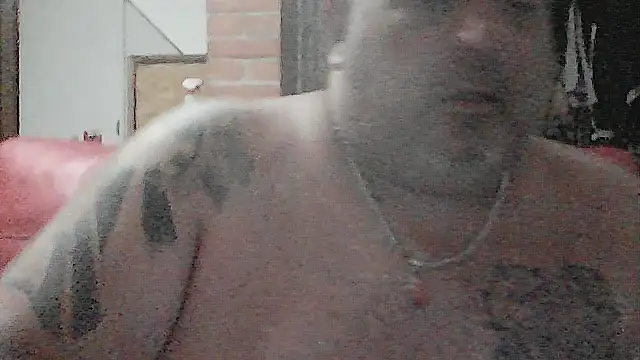 Chat soba uživo modela Paolino_8316