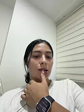 חדר צ'אט בשידור חי של Sophie__Foxxx