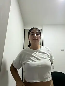 חדר צ'אט בשידור חי של Sophie__Foxxx