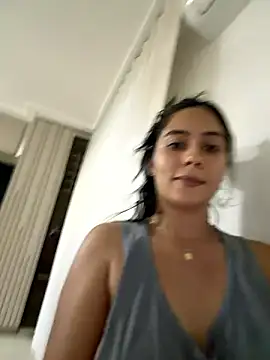 Sophie__Foxxx Adlı Modelin Canlı Sohbet Odası