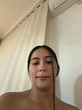 Sophie__Foxxx's Live Chat Room