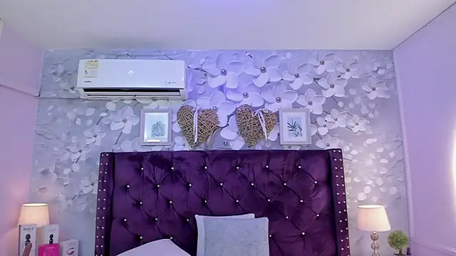 dalila_salazar Adlı Modelin Canlı Sohbet Odası