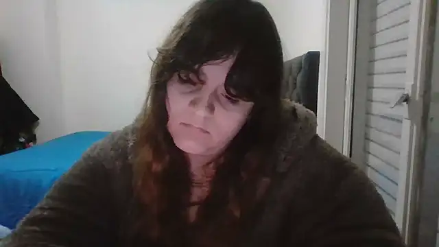 חדר צ'אט בשידור חי של Bombon_ok