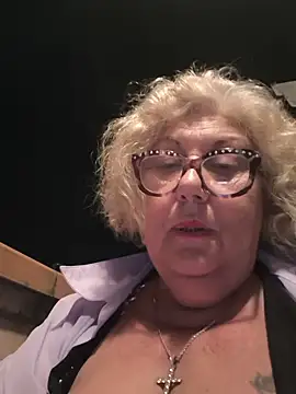 חדר צ'אט בשידור חי של Merilulla