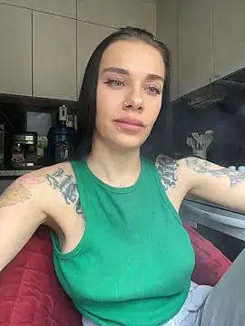 Queen_of_pain Adlı Modelin Canlı Sohbet Odası