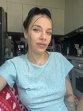 Queen_of_pain's Live Chat Room