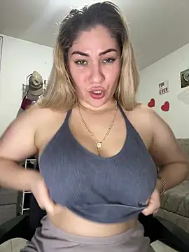 Celestedubois' Live Chat Room