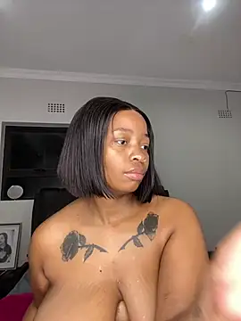 Chat ao vivo de LoveBustyX