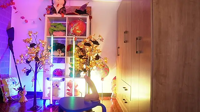 Samanthha_robertsのライブチャットルーム