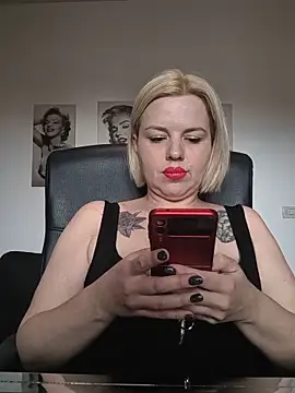 Sala de chat ao vivo de Ladykaos
