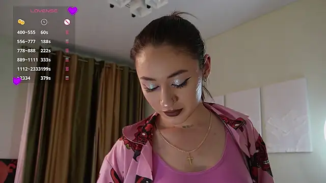 Fiona-Love – Naživo chatovacia miestnosť