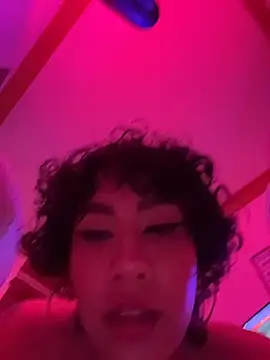 ZahaRoseee – live chatrum