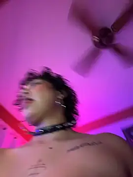 ZahaRoseee Cameră chat live
