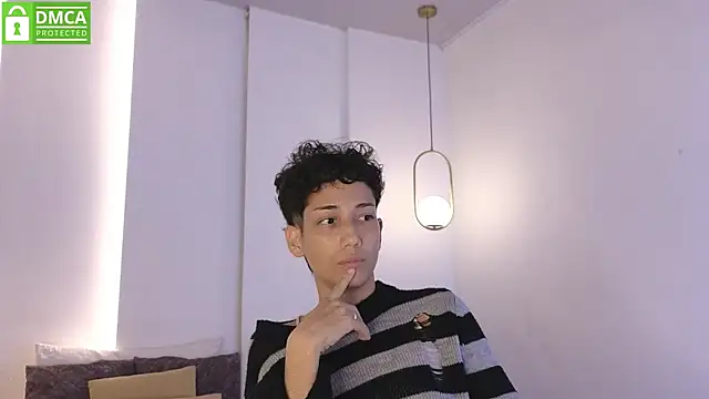 hot_little_bunny Live chatroom