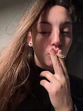 Sala de chat ao vivo de AlbaPetite