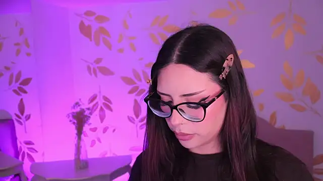 Misselektra__'s Live Chat Room