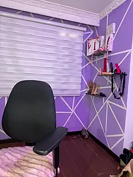 MiiaaJoness Cameră chat live