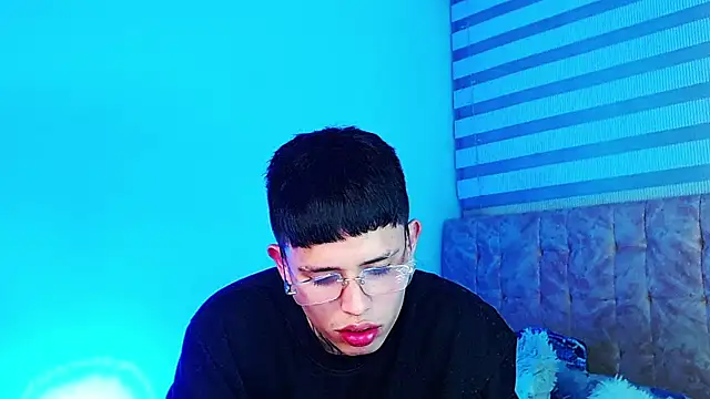 _justinmoon2 élő chatszobája