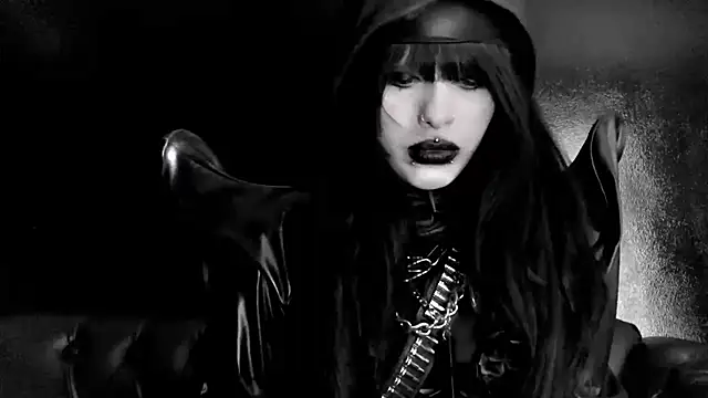 XXIOUX Live chatroom