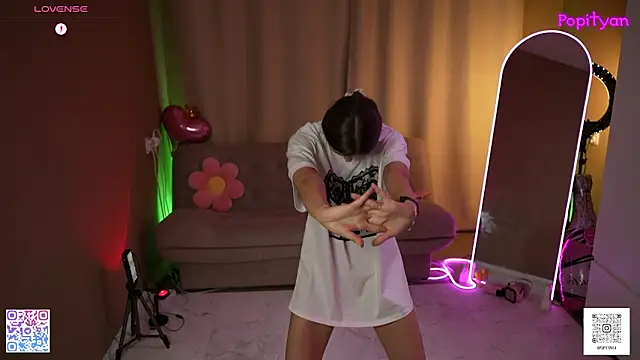 Sala de chat en directo de popityan1