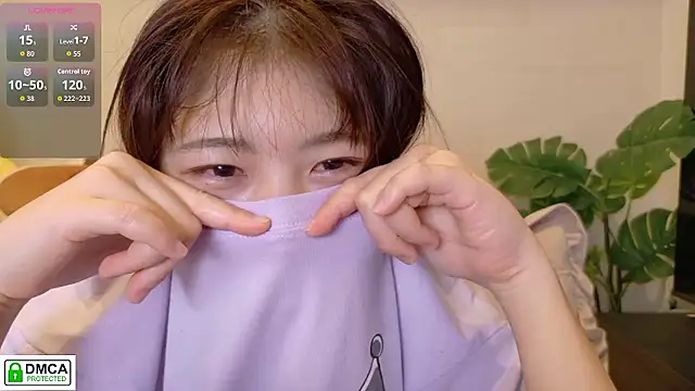 Phòng Chat Trực Tiếp SUZU_