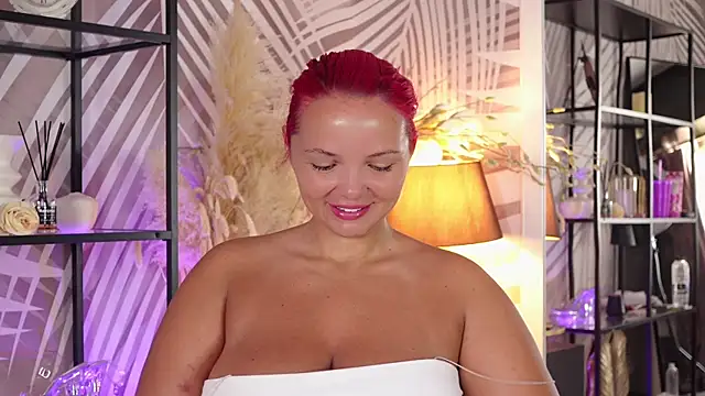 CelesteBailey Live Chatraum