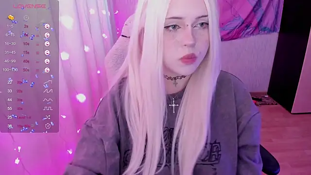 SelenaCute Cameră chat live