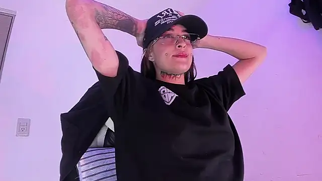 Živá chatovací místnost sarah_benjjaminn