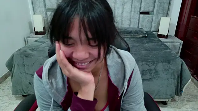 Chat ao vivo de laureentt_