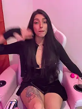 Felicia_smok3 Adlı Modelin Canlı Sohbet Odası
