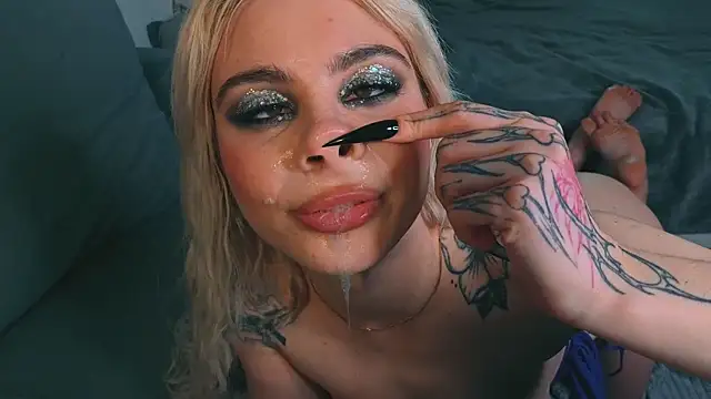 Sala de chat ao vivo de Ashley-Urban