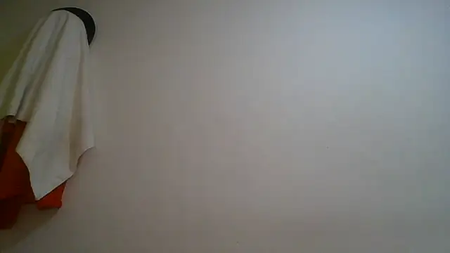 Juanabrunette7 লাইভ চ্যাট রুম