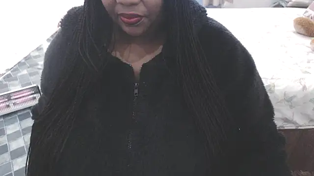BUSTYLATOYA чат на живо