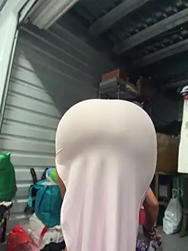 Bigbuttbrooklynn Adlı Modelin Canlı Sohbet Odası