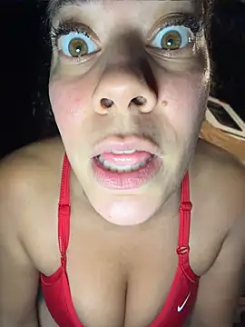 Sala de chat ao vivo de Bigbuttbrooklynn