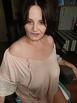 Edelweiss8888's Webcam Show