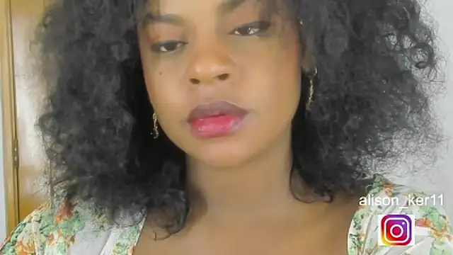 alison-ker3 Live chatroom