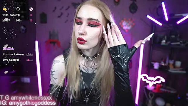amywhitenessxx's Live Chat Room