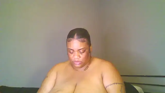 Chat soba uživo modela NaughtyHottieBBW